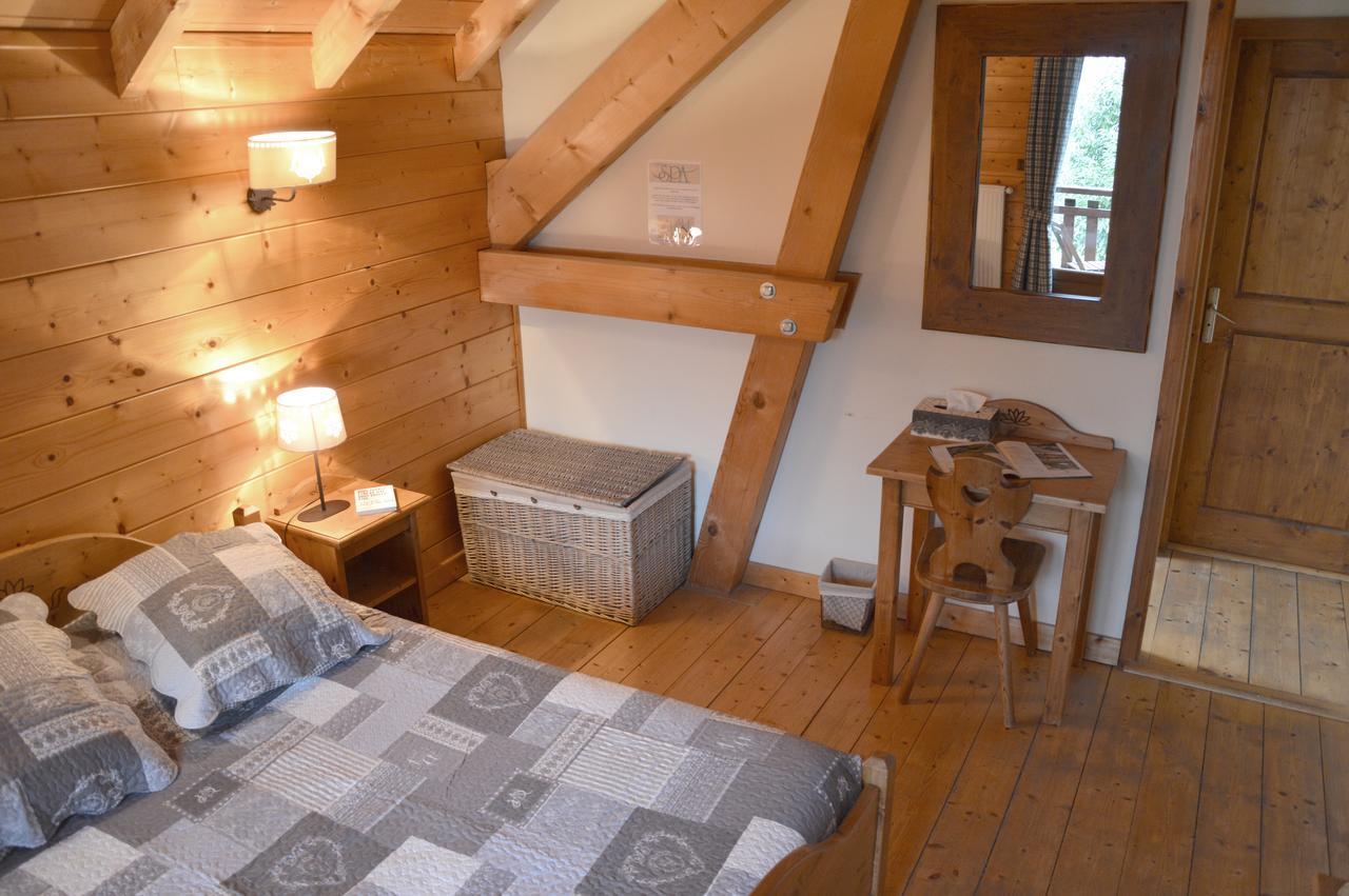 Chambre D'Hotes Les Pralets Saint-Eustache ภายนอก รูปภาพ